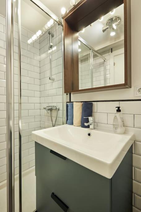 Apartamento Con Encanto En Sol - Madrid #A ภายนอก รูปภาพ